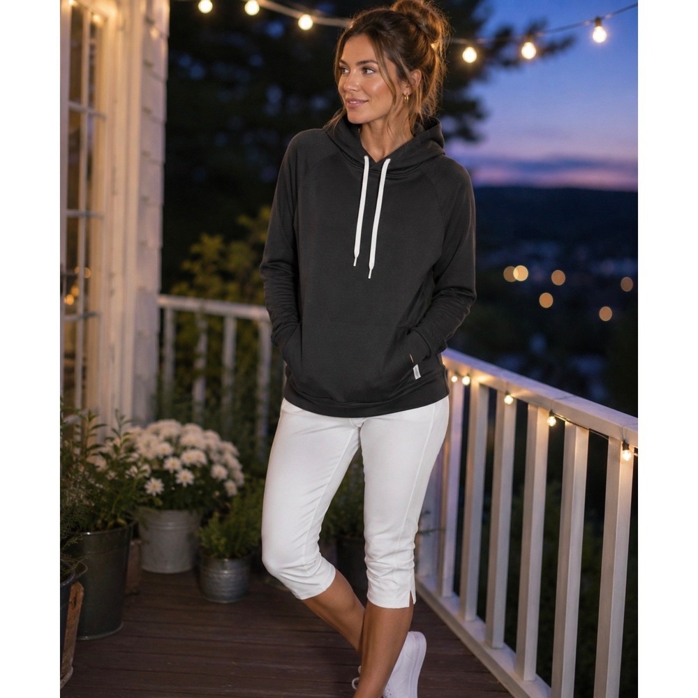 NWT Feat Roam Hoodie Black Unisex Medium Premium Athleisure Performance Pullover